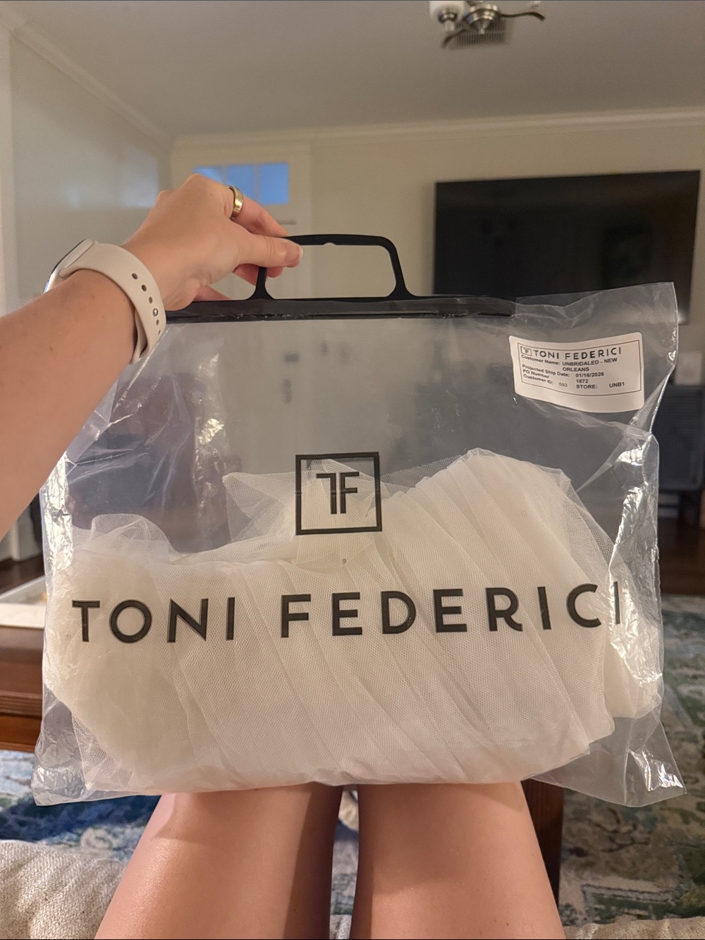 TONI FEDERICI Romeo Veil